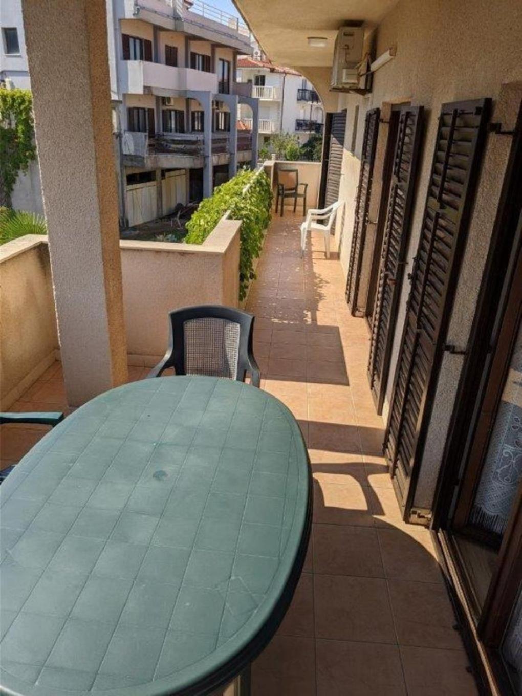Apartments Biserka - 50 M From Beach Traù Esterno foto