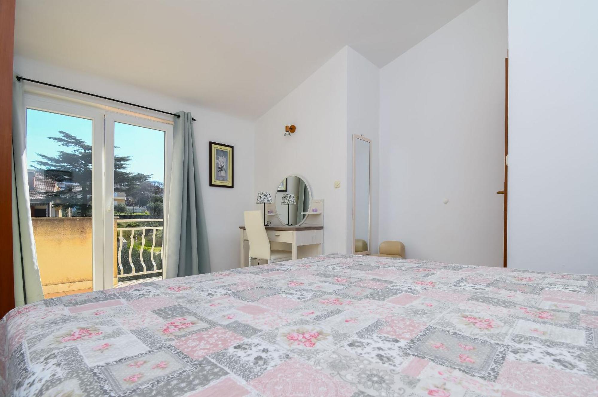Apartments Biserka - 50 M From Beach Traù Esterno foto