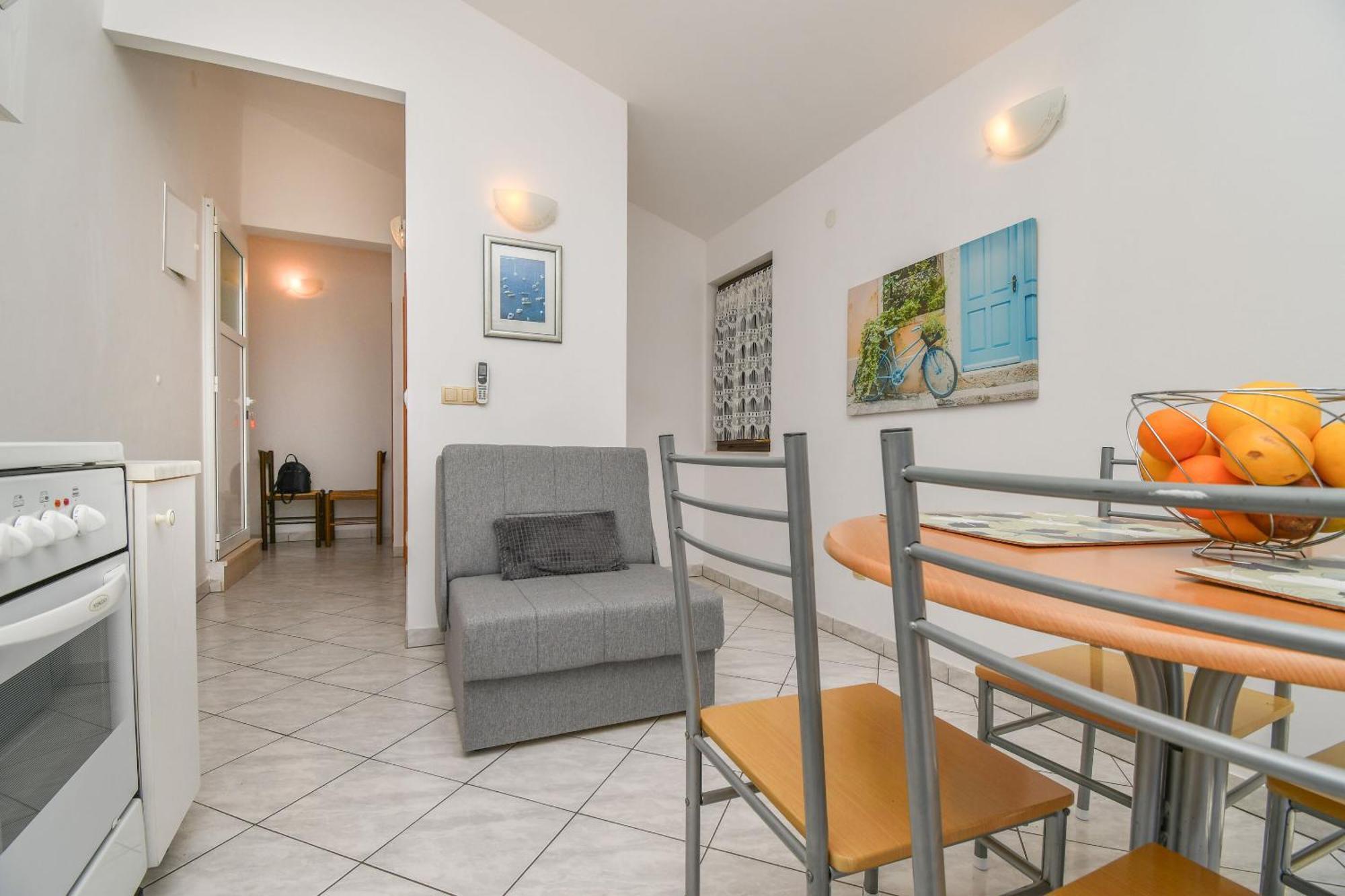 Apartments Biserka - 50 M From Beach Traù Esterno foto